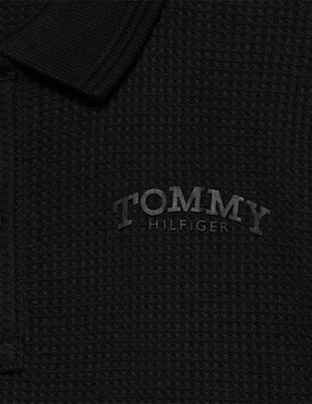 Playera tipo polo Tommy Hilfiger para niño