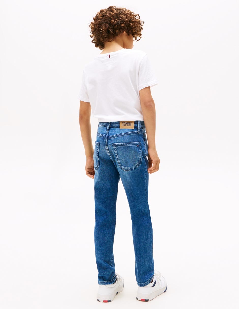 Jeans straight deslavado para niño 4